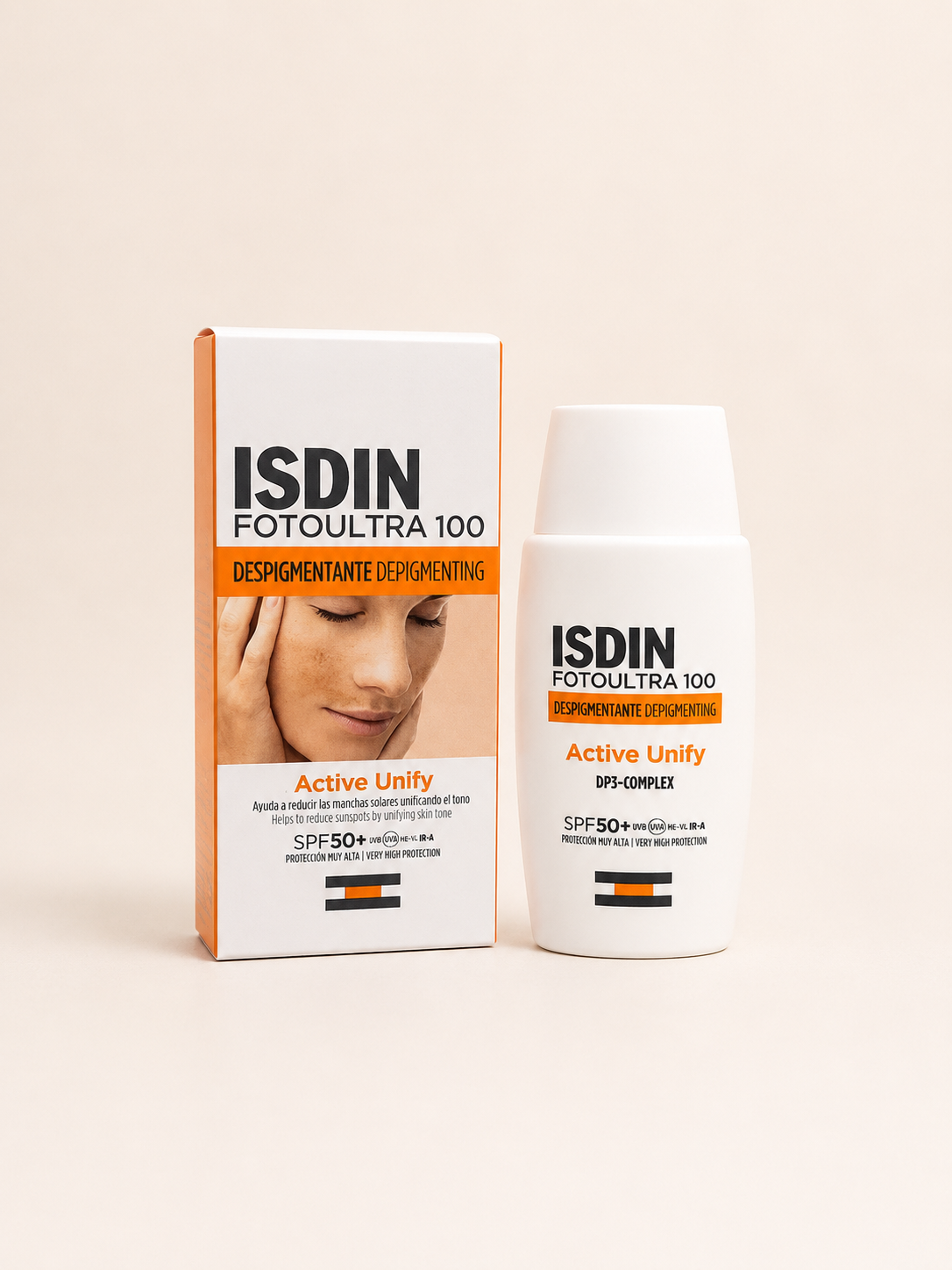 ضد آفتاب ضد لک ایزدین مدل FotoUltra 100 Active Unify SPF50+ حجم 50 میلی‌لیتر  ضد آفتاب ISDIN FotoUltra 100 Active Unify SPF50+ محصولی تخصصی برای محافظت از پوست در برابر اشعه‌های UVA و UVB و کمک به کاهش لک‌های ناشی از آفتاب و ملاسما است. این ضد آفتاب با بهره‌گیری از فناوری DP3-Unify Complex علاوه بر محافظت بسیار بالا، به یکنواخت شدن رنگ پوست کمک کرده و از ایجاد لک‌های جدید جلوگیری می‌کند. بافت فلوئیدی، سبک و جذب سریع آن بدون ایجاد حس چربی یا سنگینی، استفاده روزانه را برای انواع پوست به‌ویژه پوست‌های مستعد لک ایده‌آل می‌کند