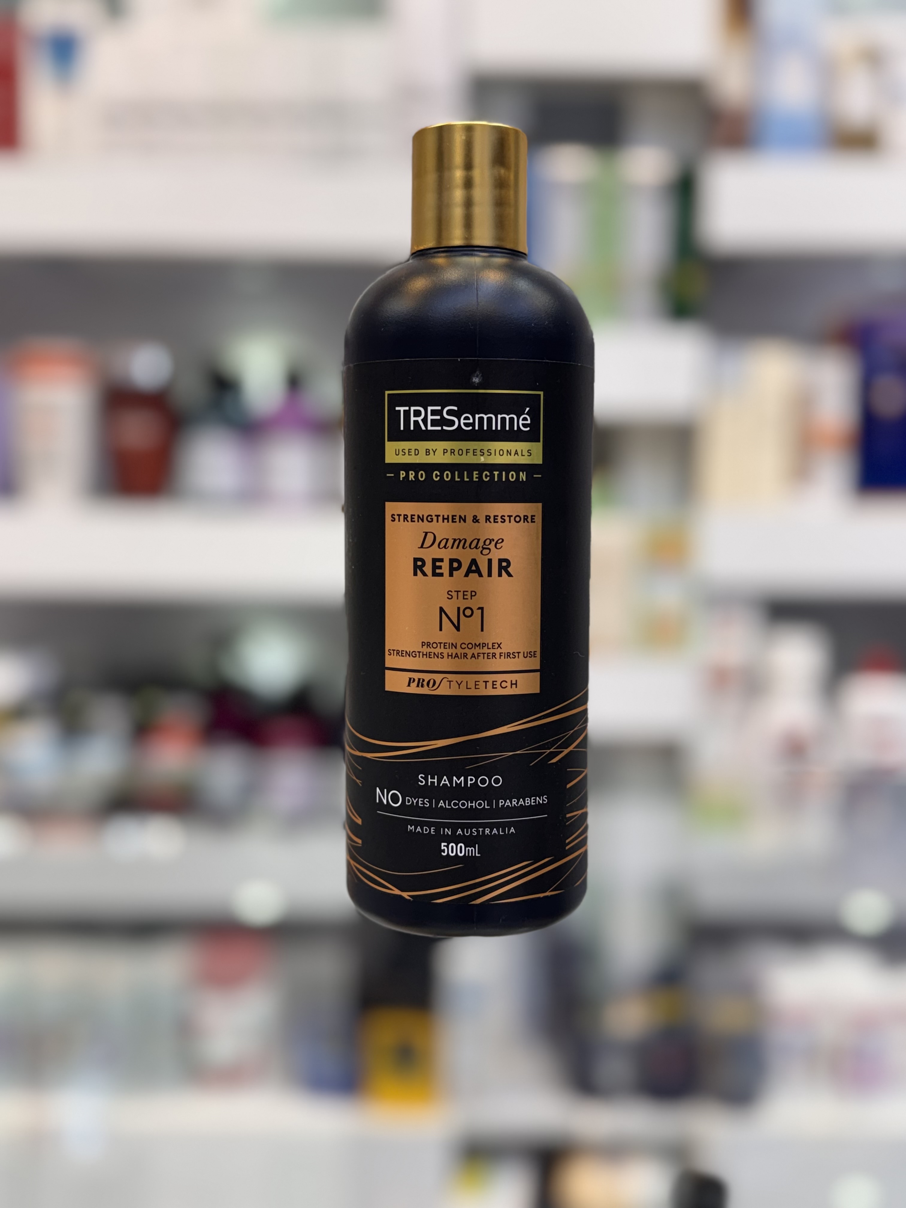 شامپو ترزمه TRESemmé Pro Collection Damage Repair Step No.1 – حجم ۵۰۰ میلی‌لیتر