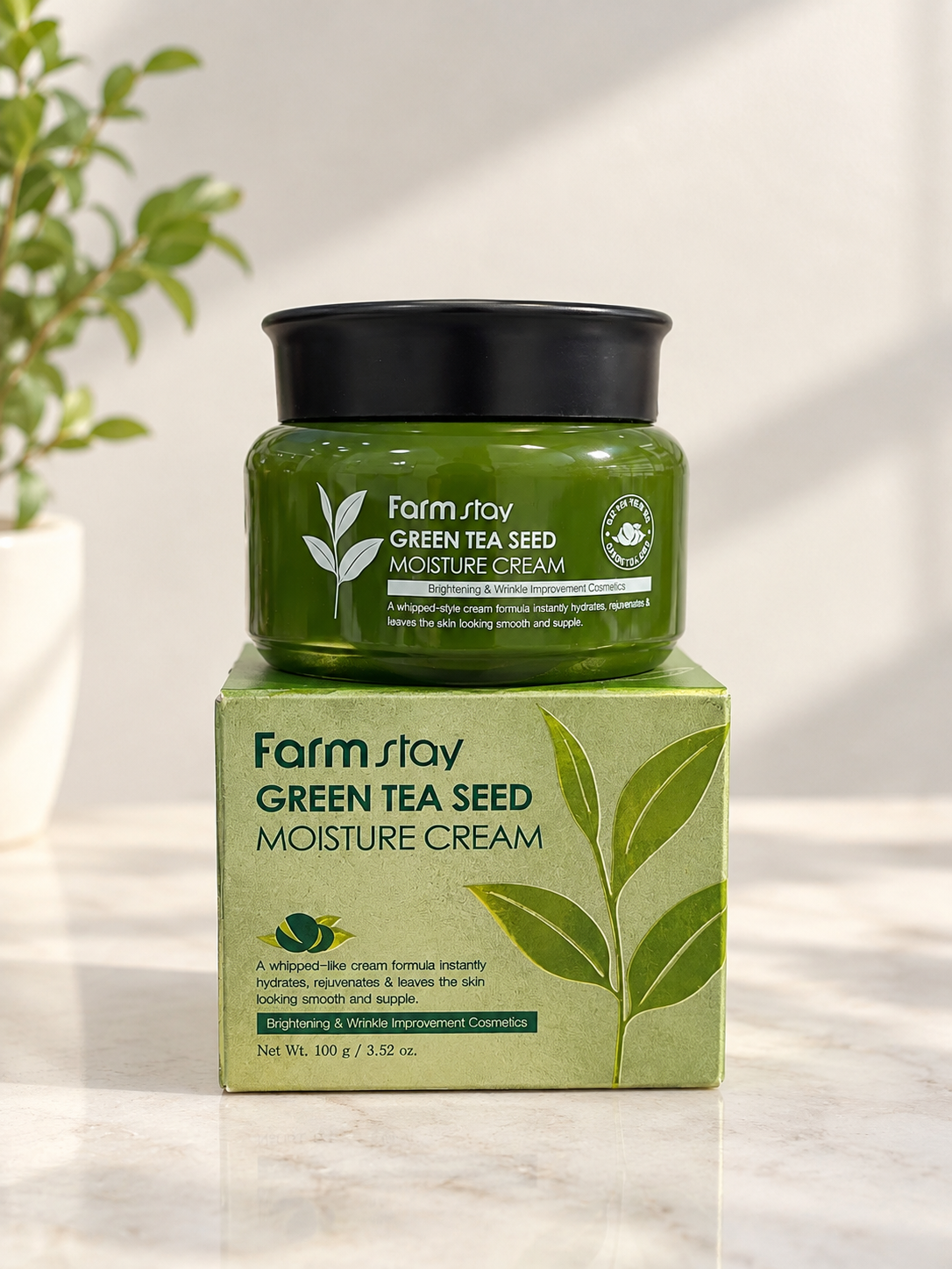 کرم مرطوب‌کننده دانه چای سبز فارم‌استی Farmstay Green Tea Seed Moisture Cream حجم ۱۰۰ گرم